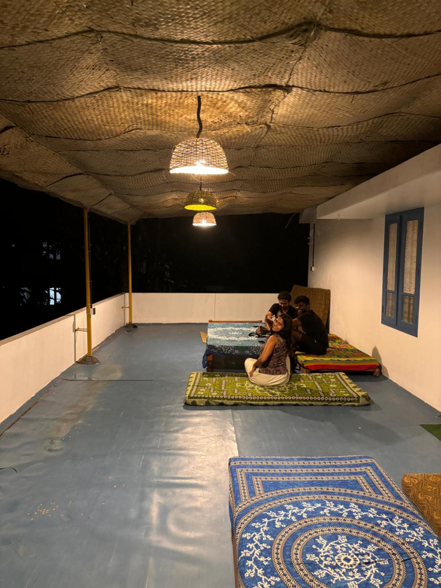 Barefoot Hostels, Варкала Экстерьер фото