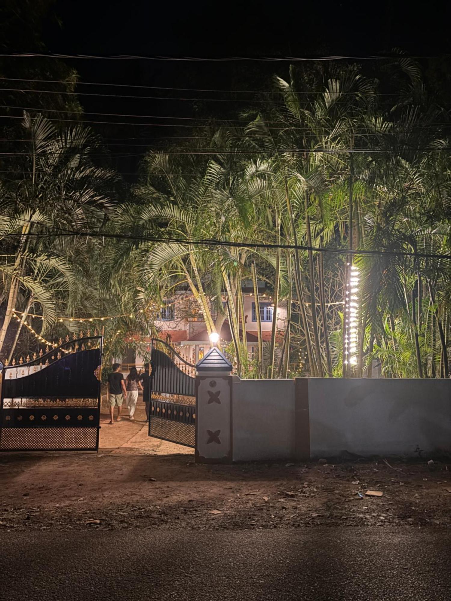 Barefoot Hostels, Варкала Экстерьер фото